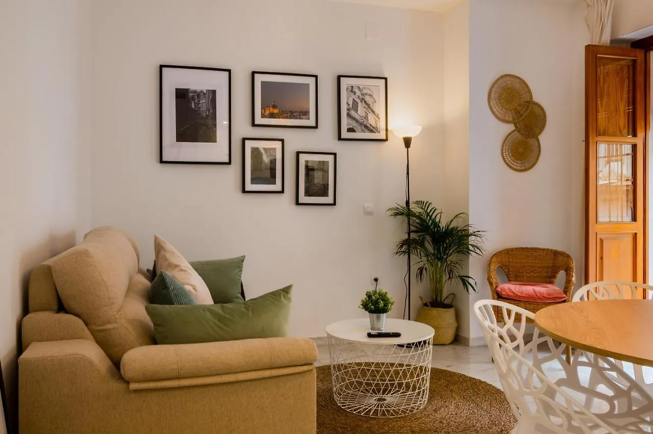 Apartment Minty Stay - San Luis Seville Spain