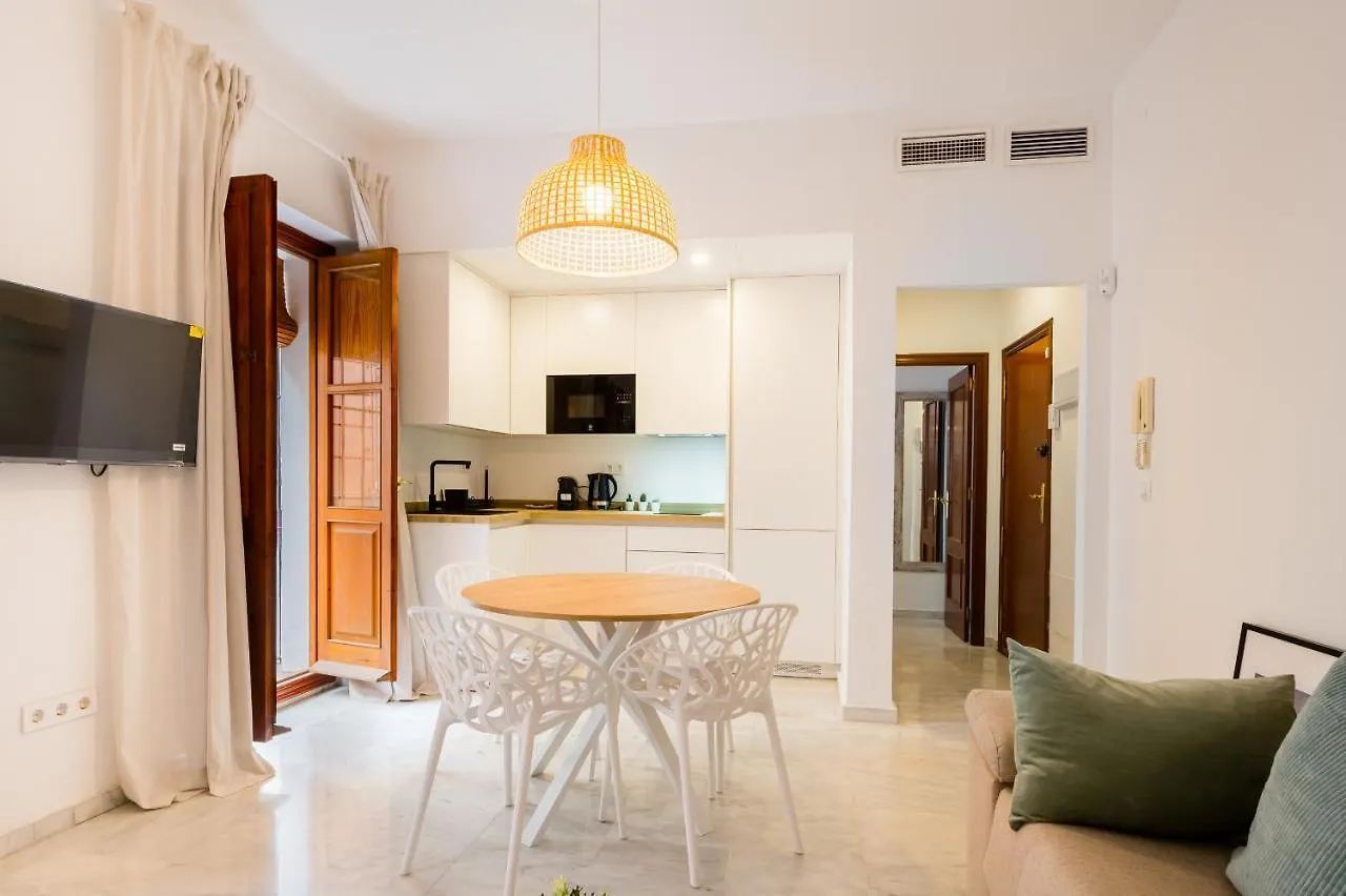 Apartment Minty Stay - San Luis Seville Spain